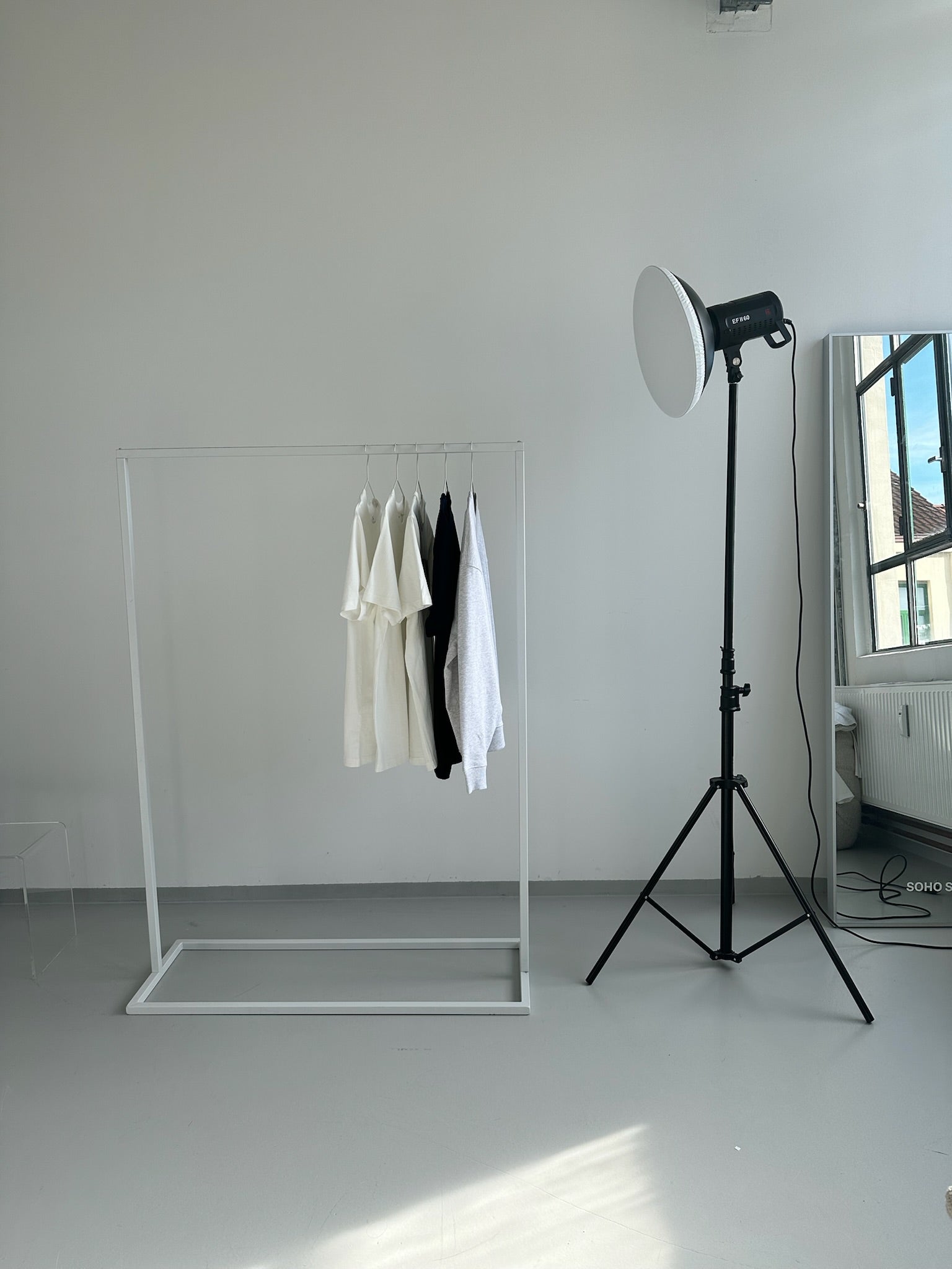 HEY SOHO PLAY T-SHIRT offwhite