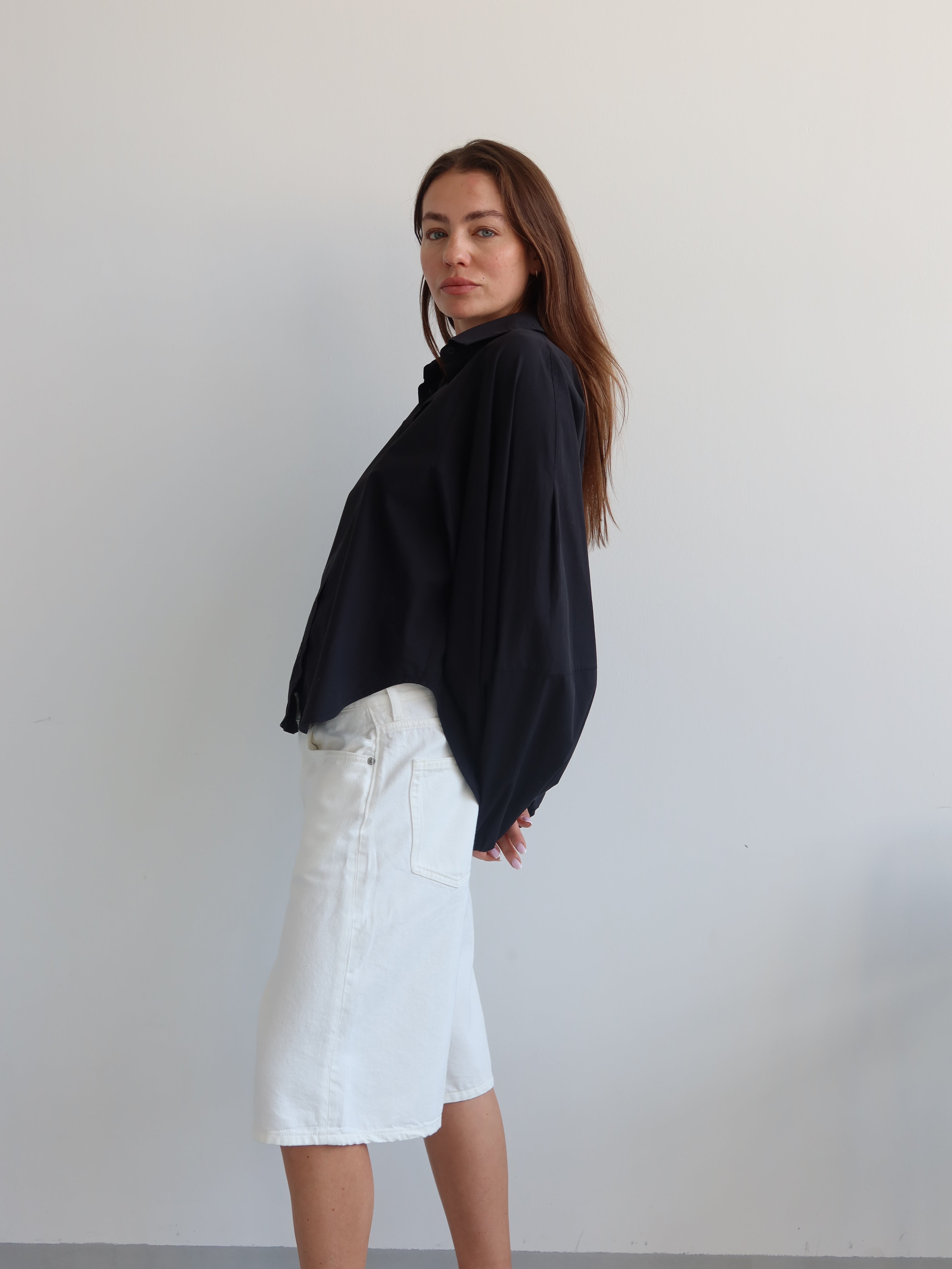 SOHO STUDIOS NOEMI VOLUME BLOUSE black