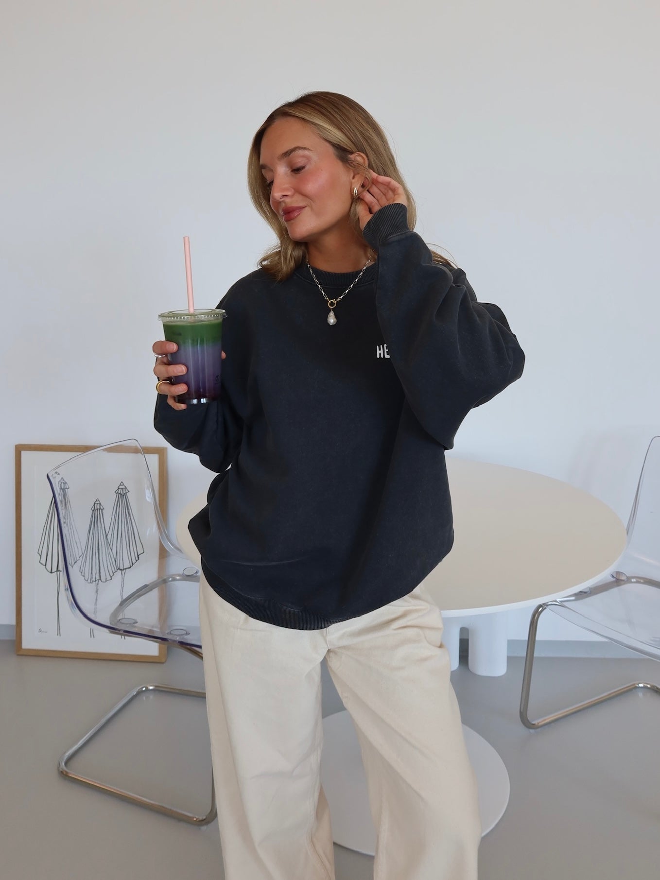 CUTIE CLUB Sweater