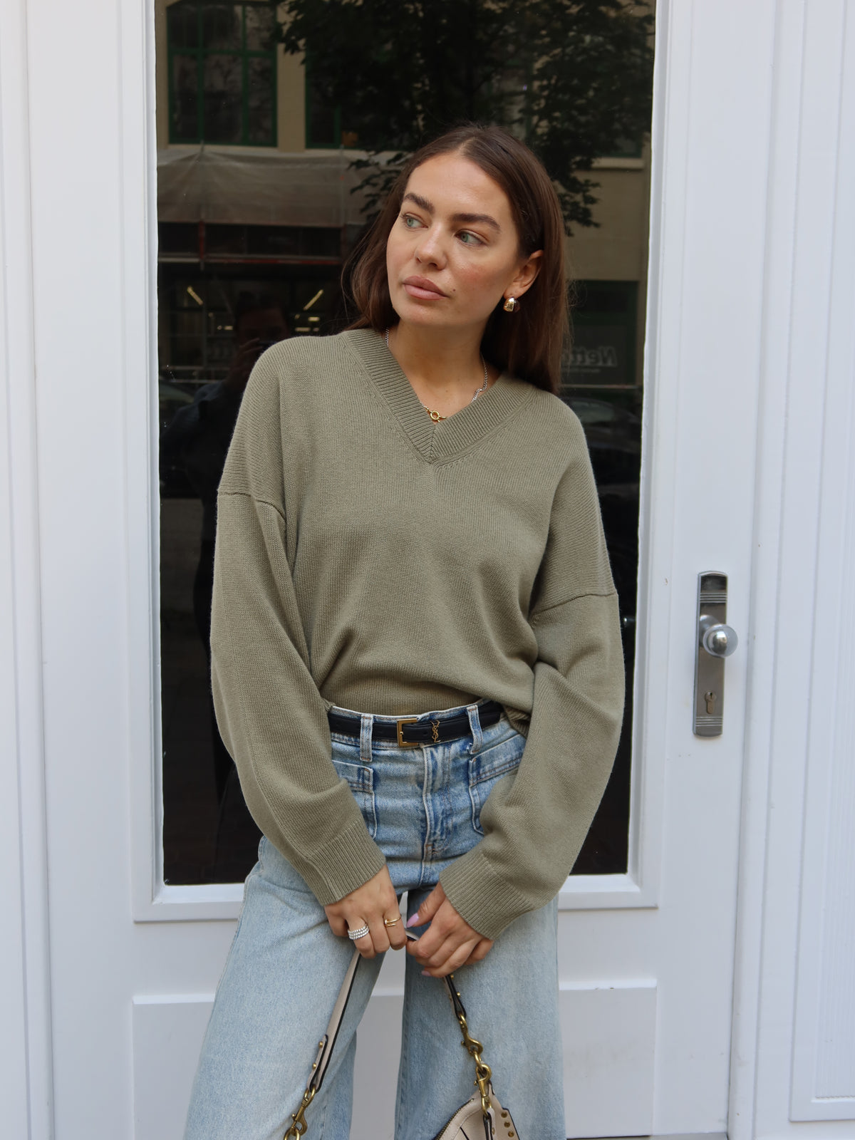 FENJA V-NECK KHAKI