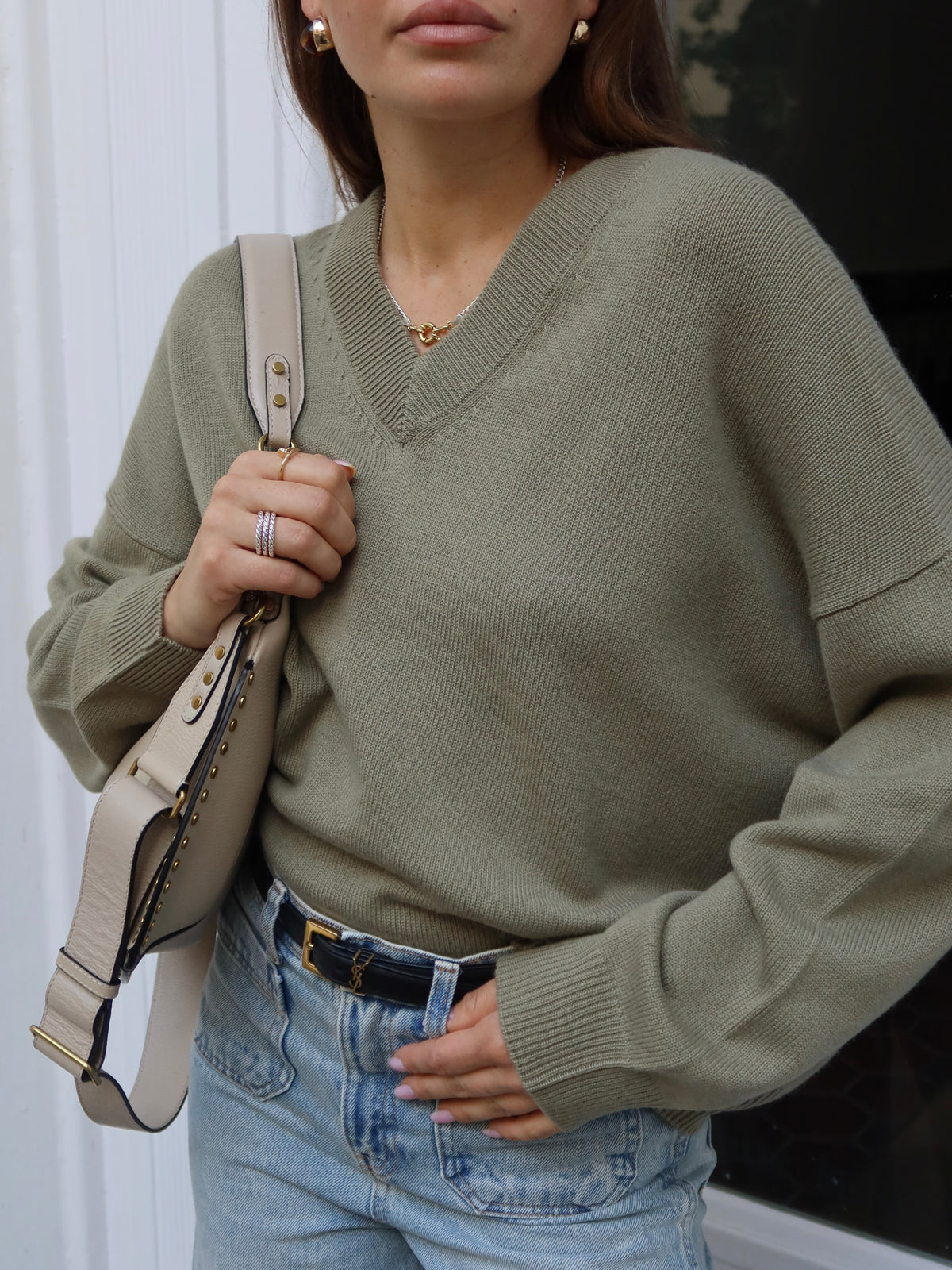 FENJA V-NECK KHAKI