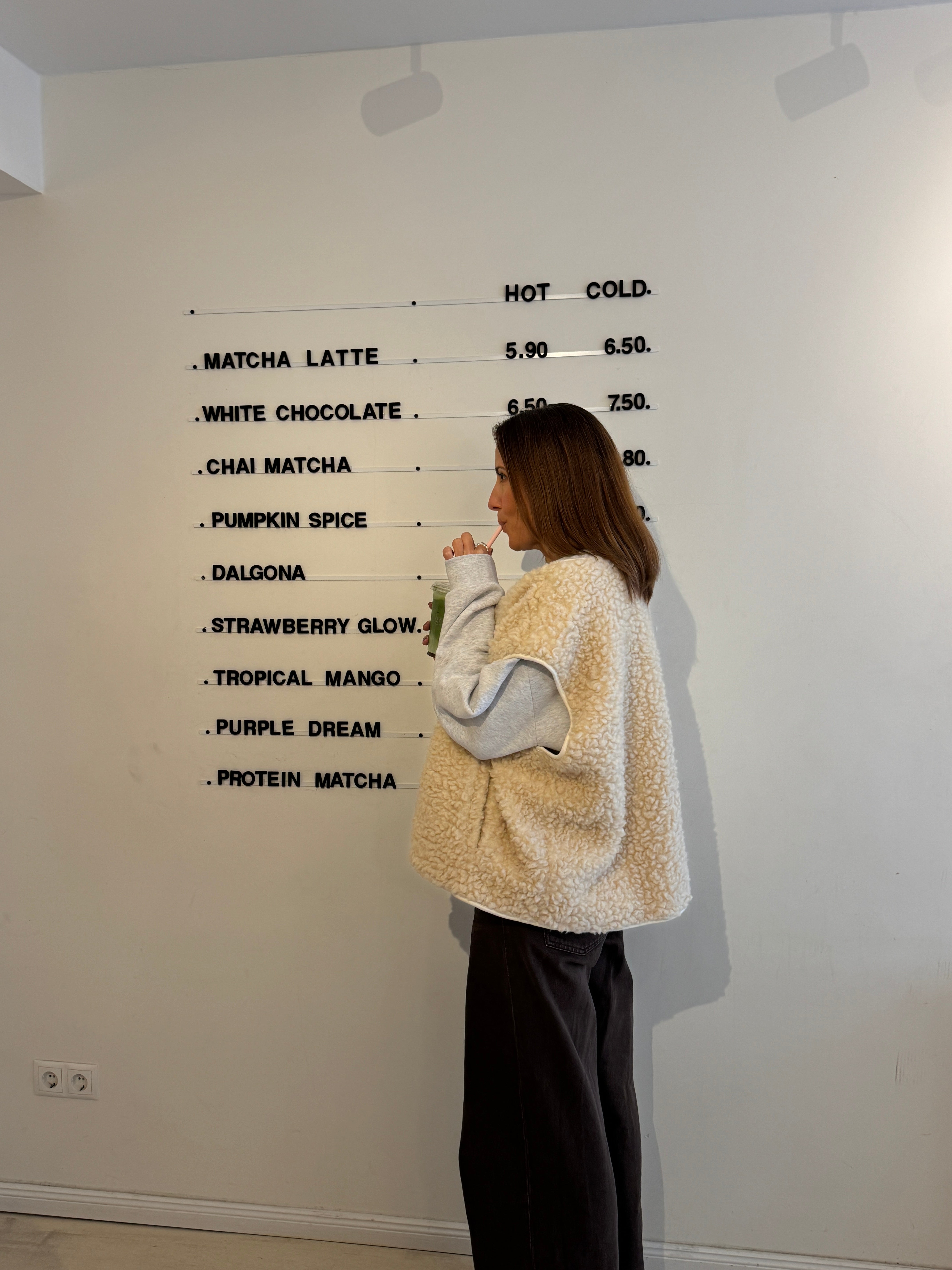 SOHO STUDIOS CELINA VEST beige