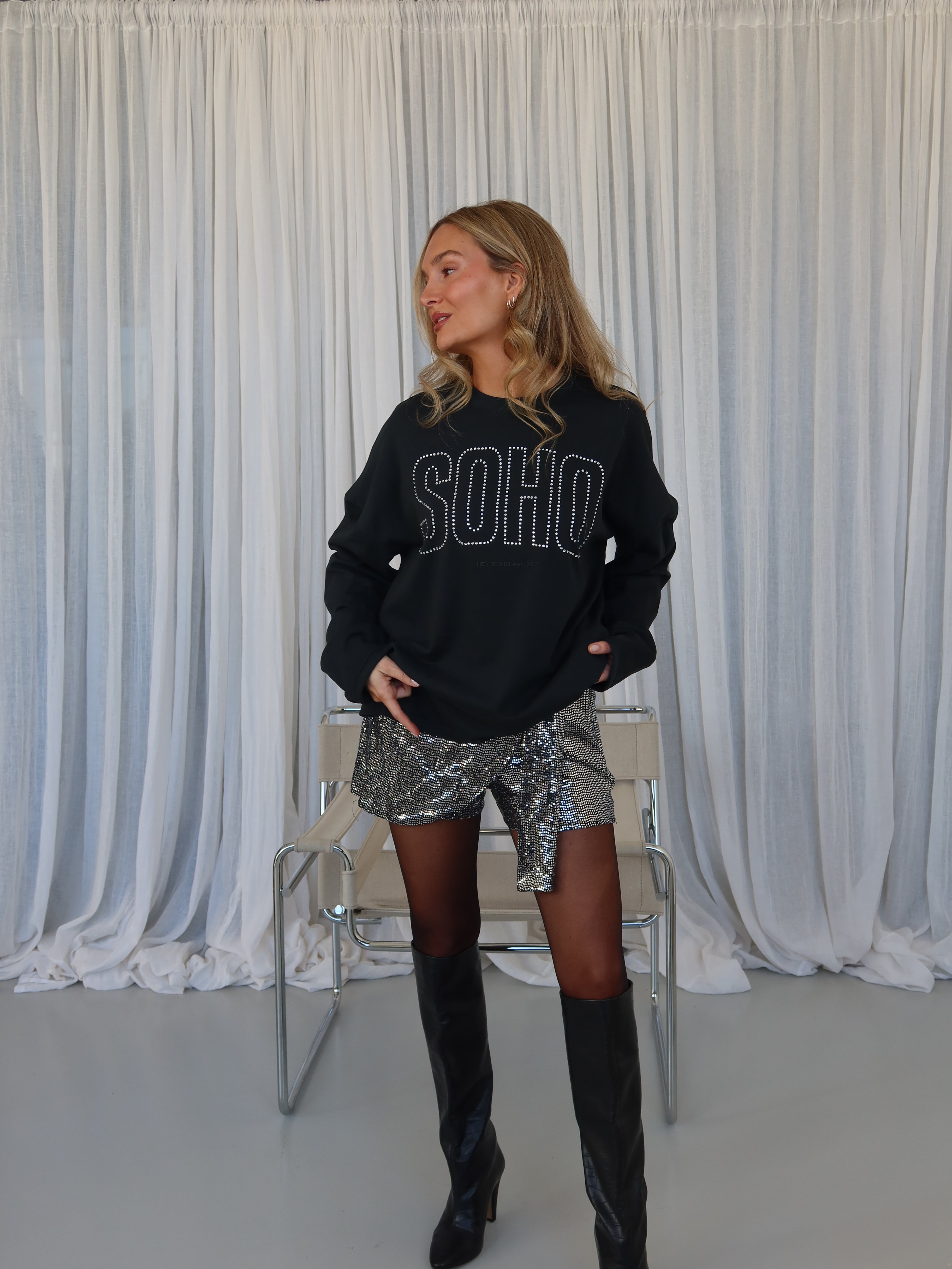 SOHO RHINESTONE Longsleeve washed black
