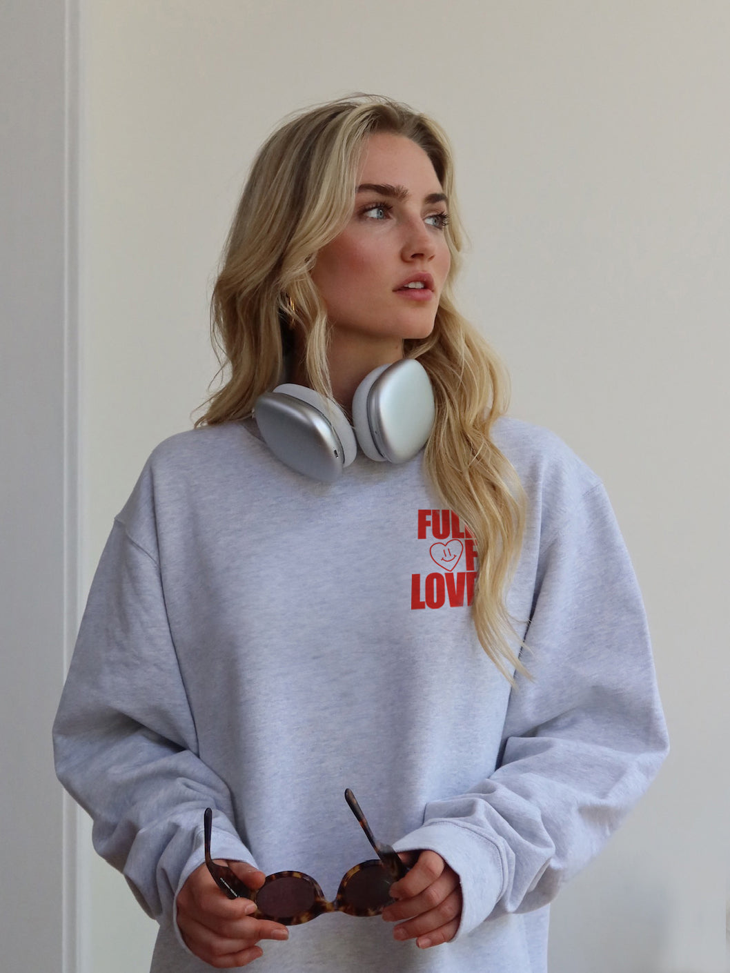 FULL OF LOVE Sweater