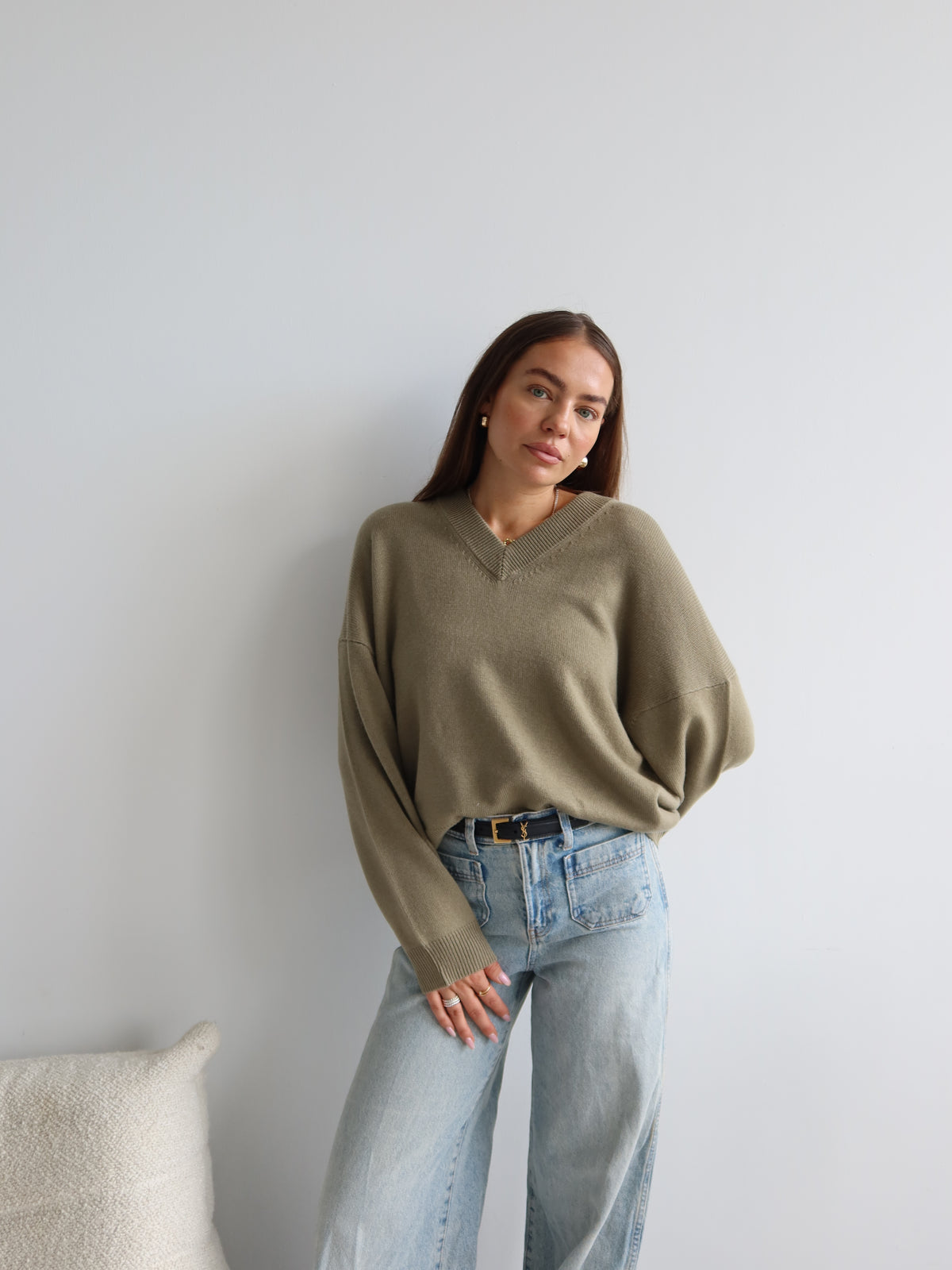 FENJA V-NECK KHAKI