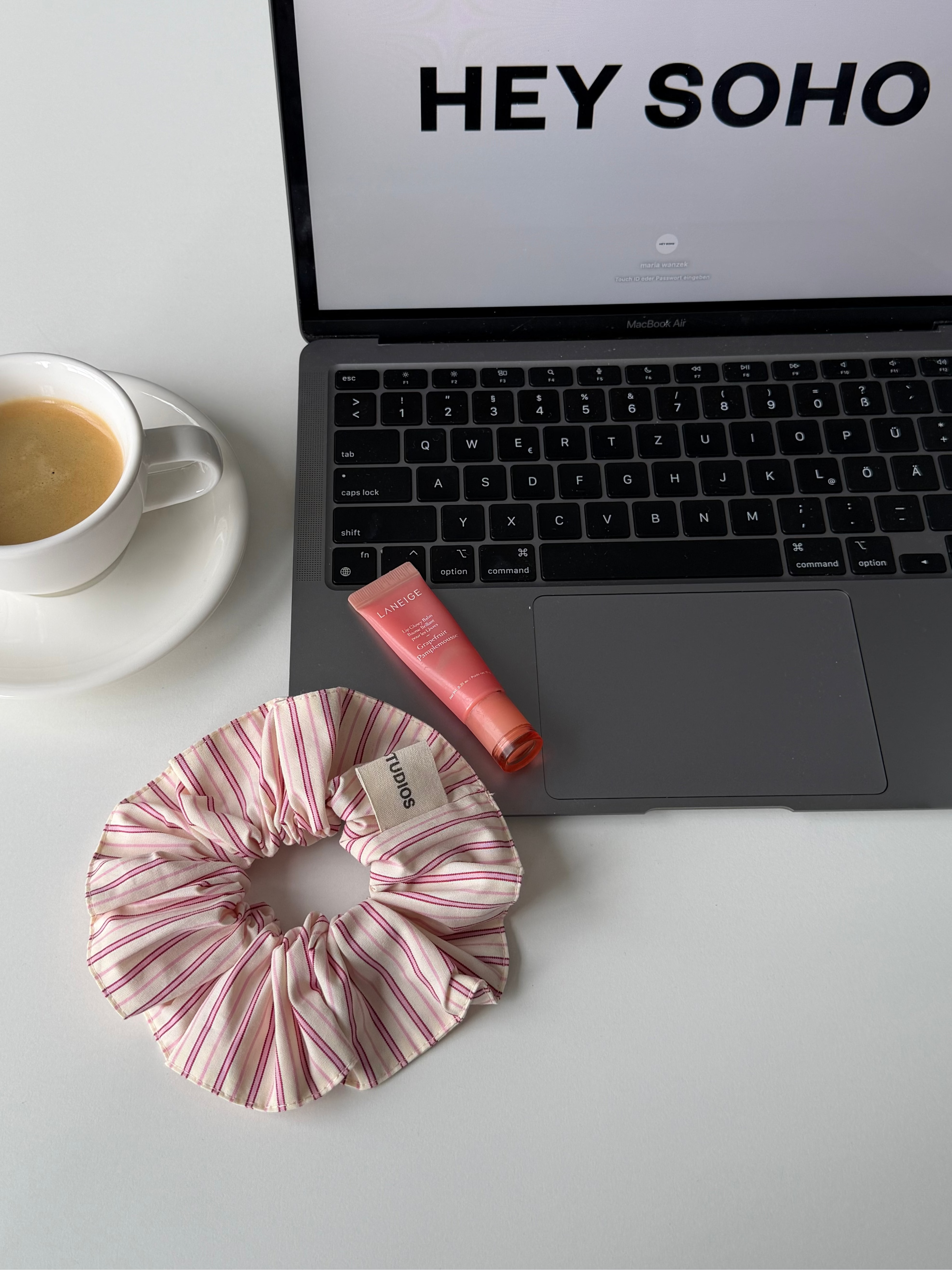 SOHO STUDIOS Scrunchie PINK STRIPE