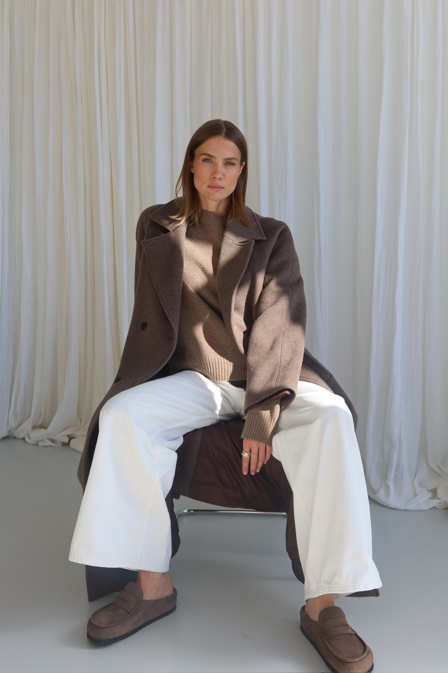 SOHO STUDIOS LUCA WOLLMANTEL