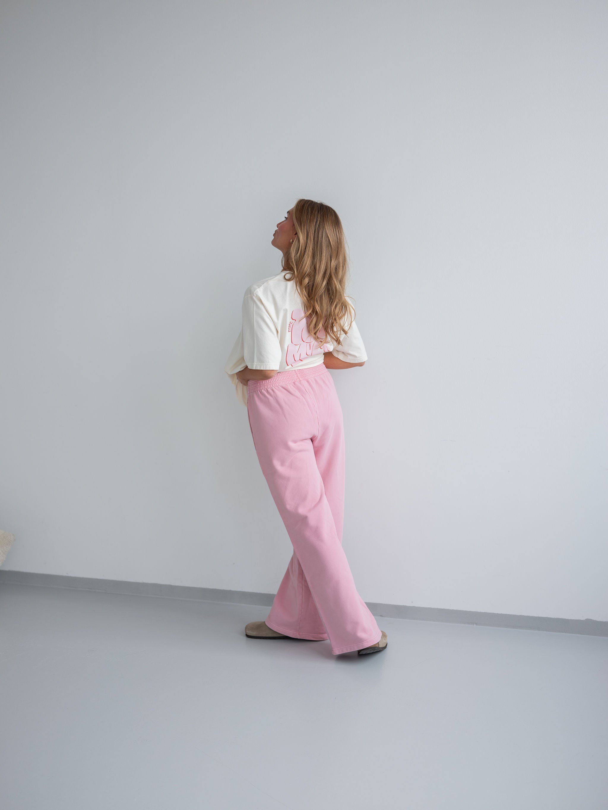 TOO MUCH LOVE T-Shirt