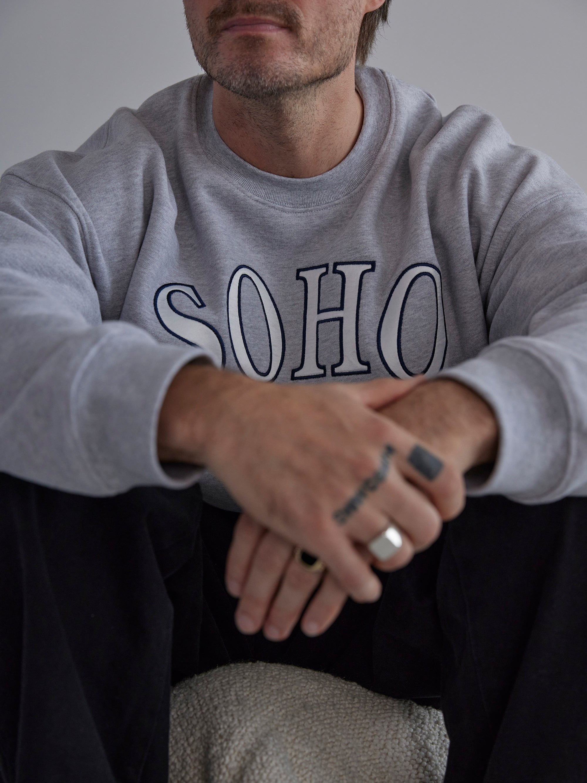 SOHO COLLEGE Sweater