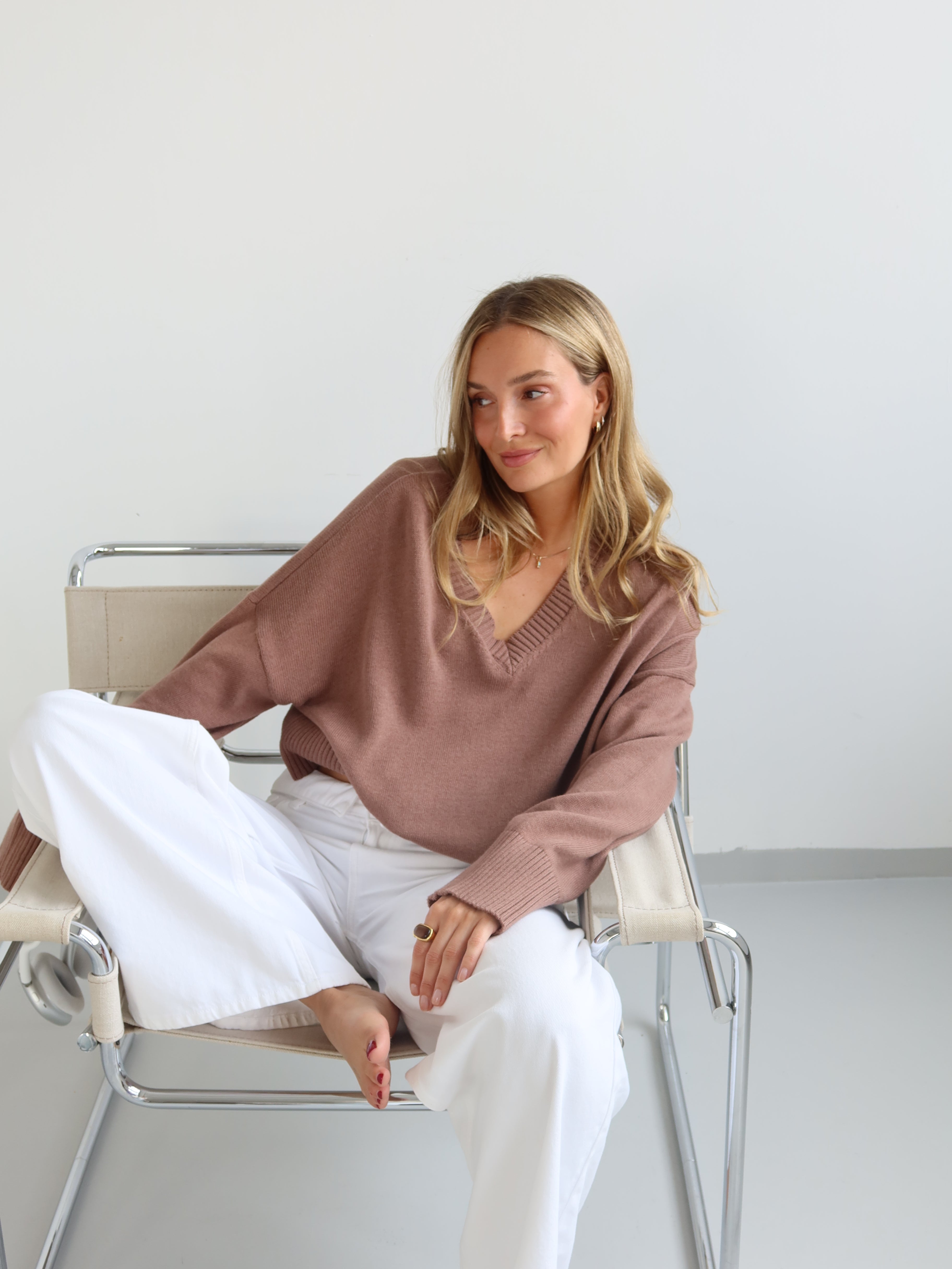 ISABELLE V-NECK nougat