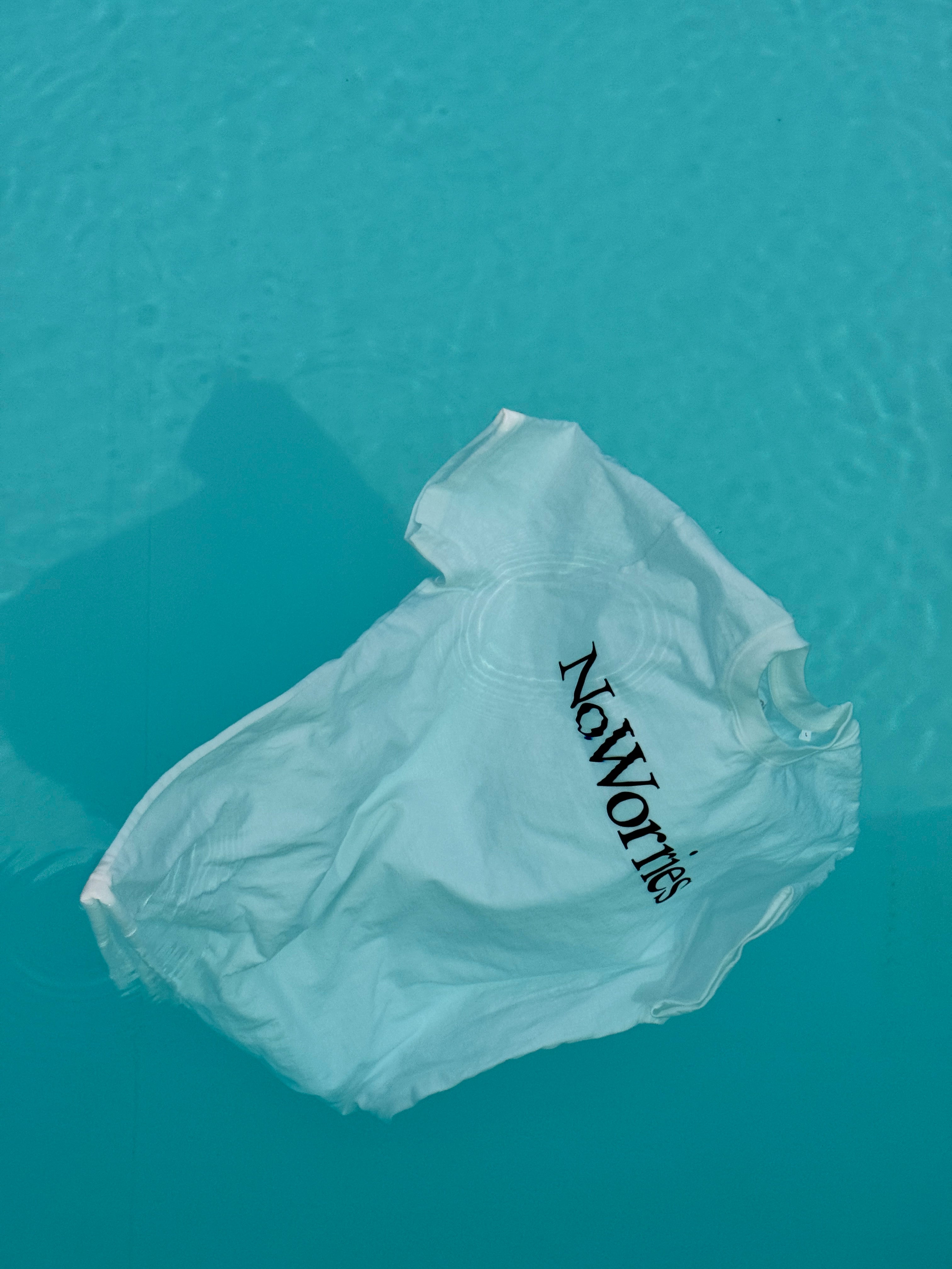 NO WORRIES T-Shirt offwhite