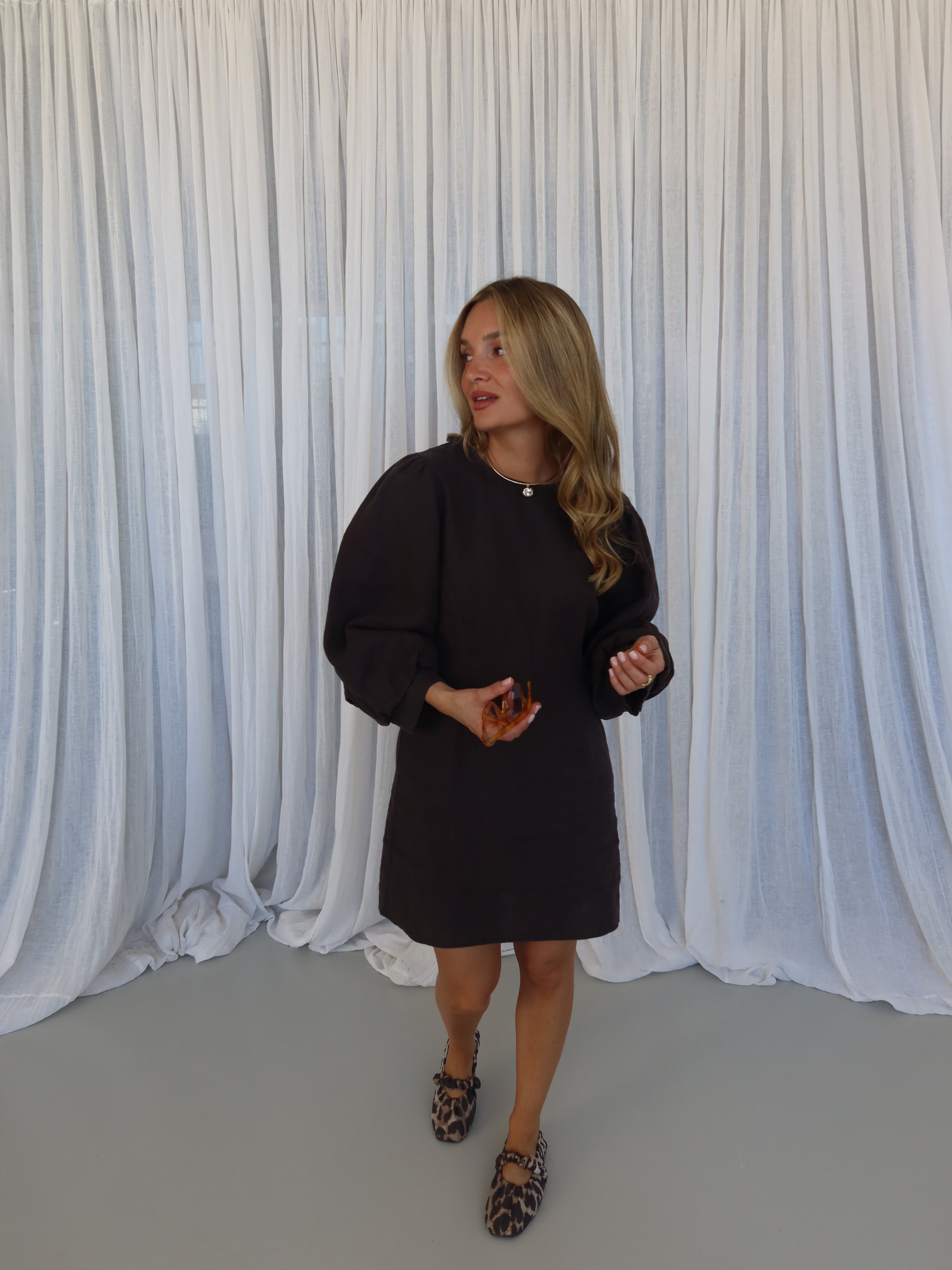 SOHO STUDIOS BELLA LINEN DRESS raw chocolate