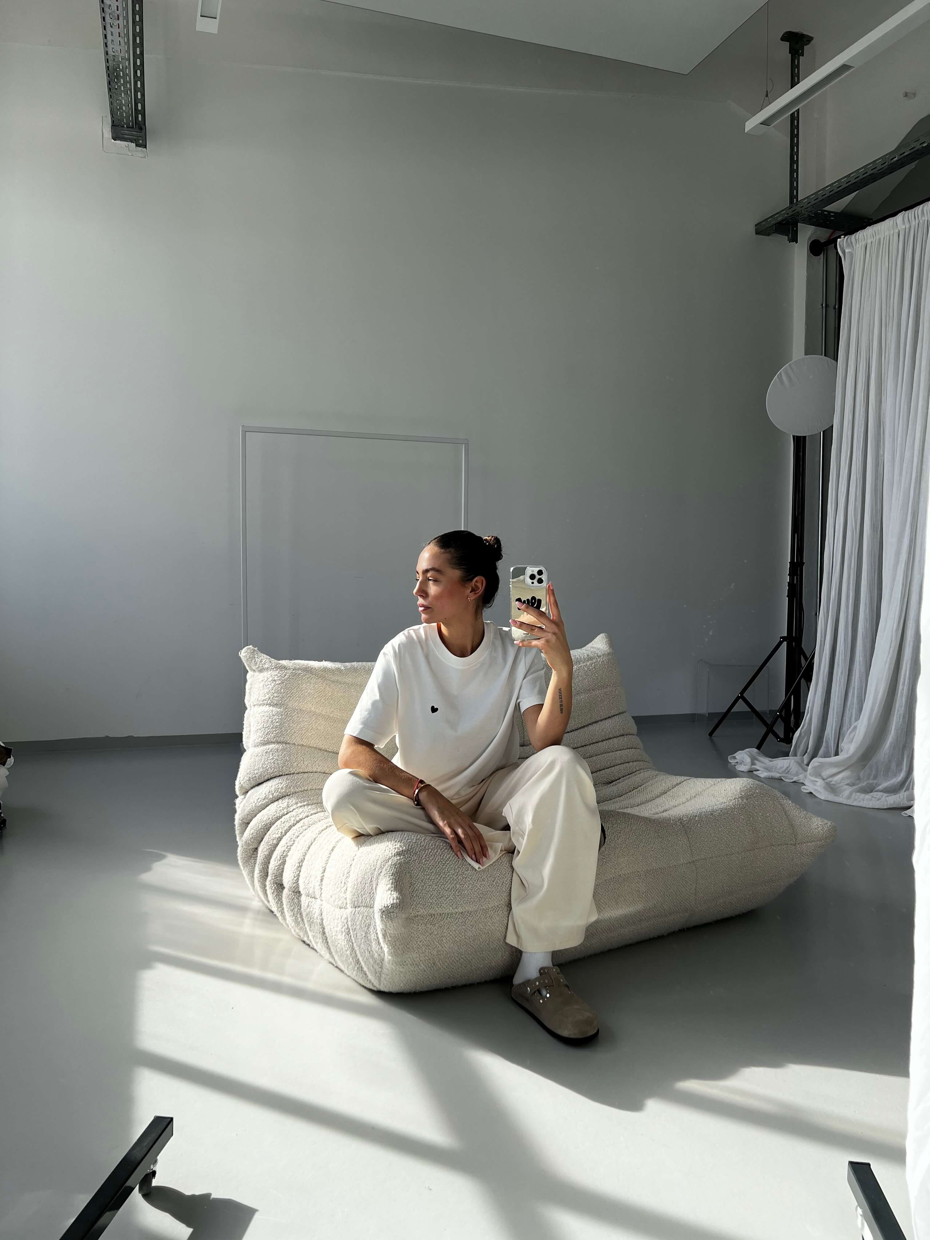 BLACK HEART T-SHIRT offwhite