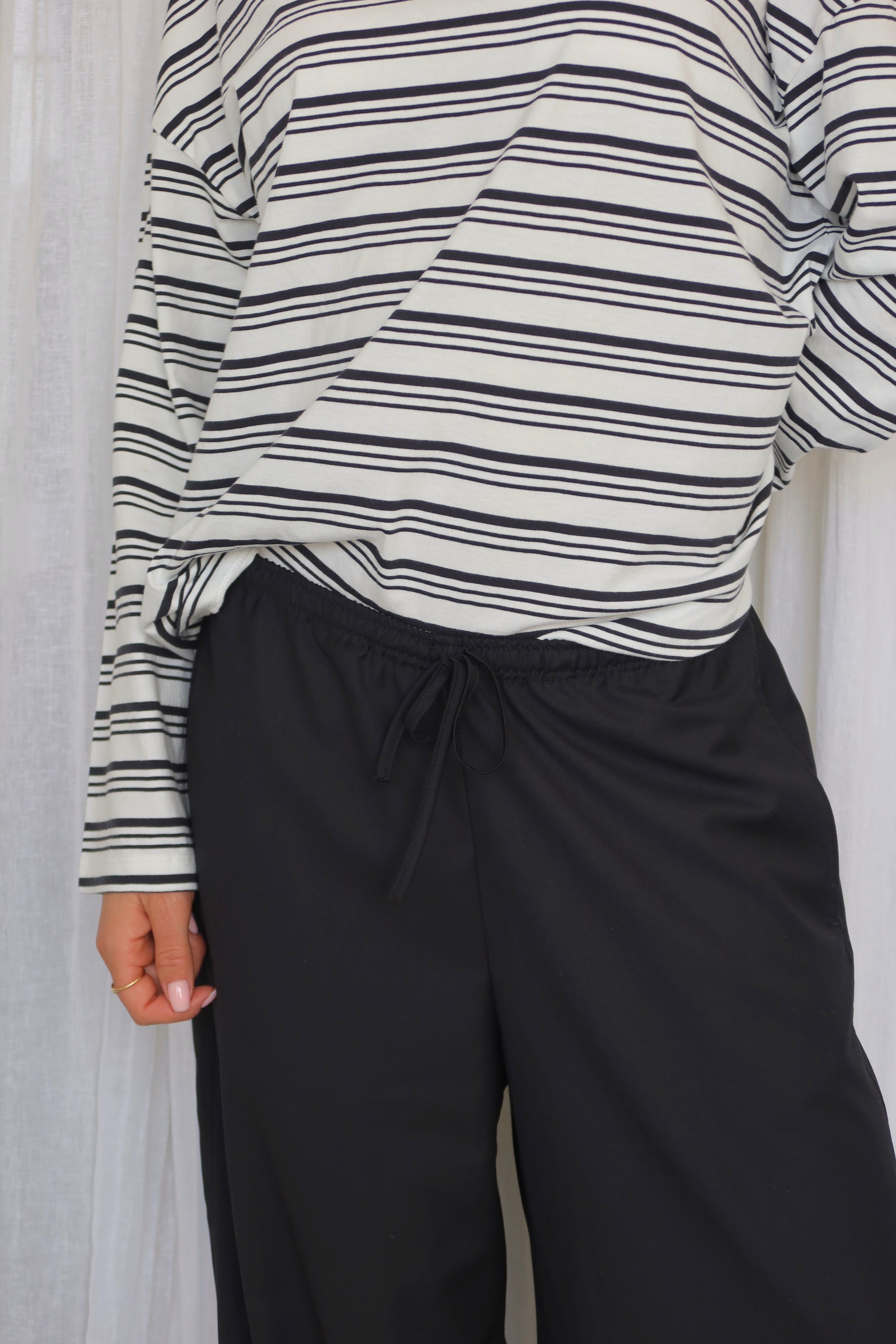 SOHO STUDIOS LIGHT JERSEY STRIPE LONGSLEEVE offwhite/ washed black stripe