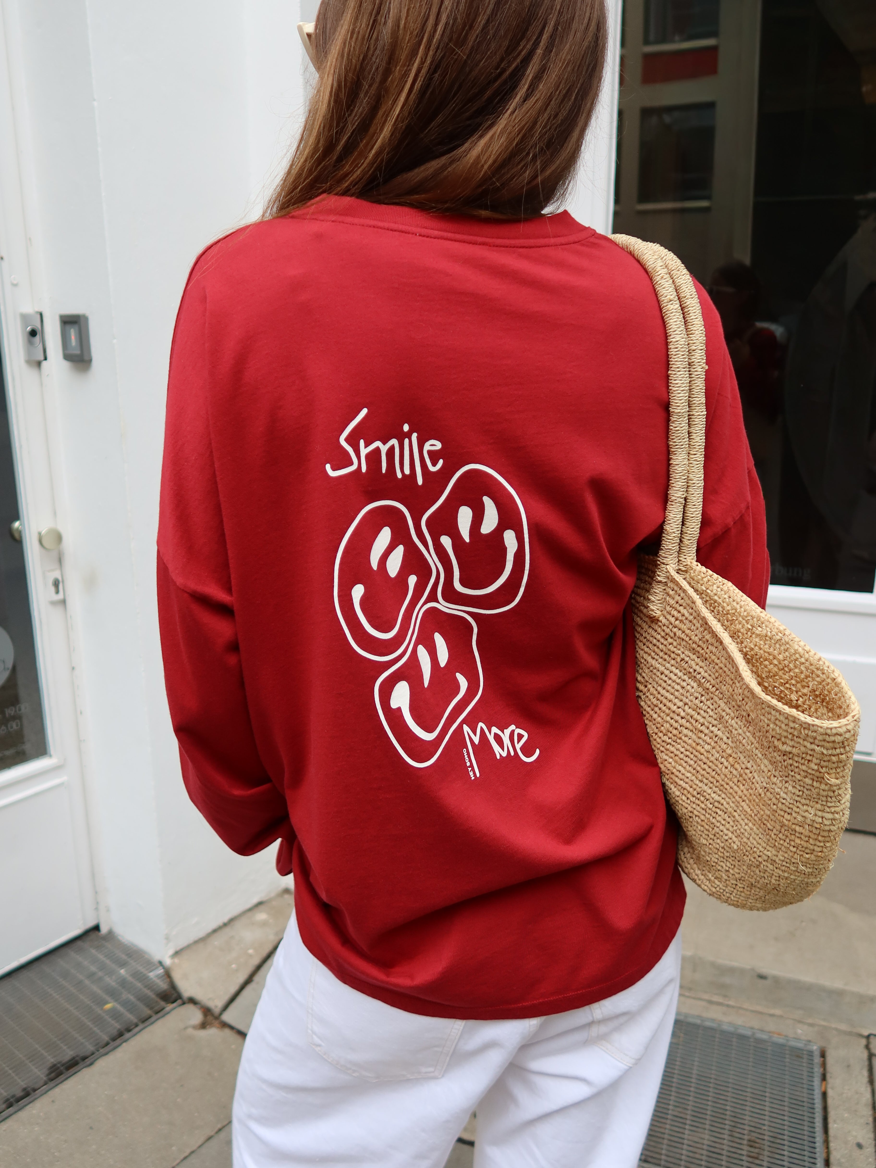 SMILEY LONGSLEEVE BURGUNDY I OFFWHITE
