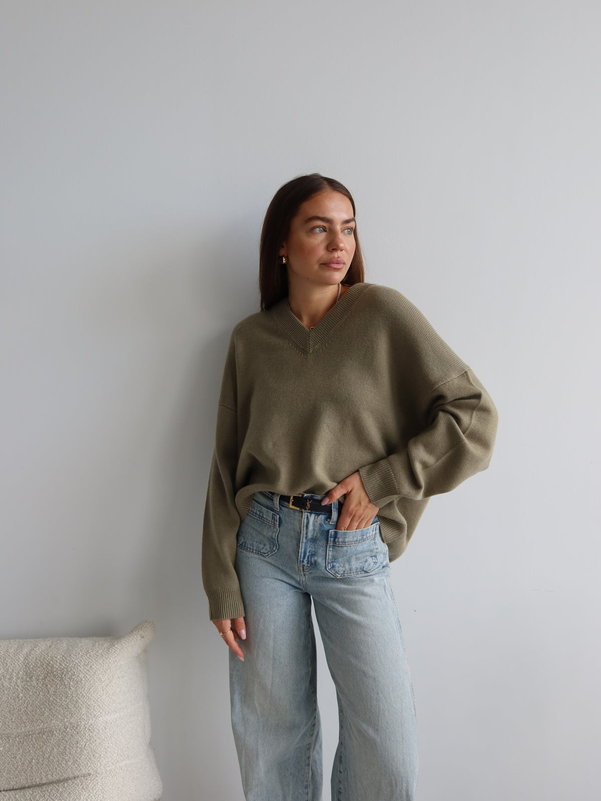FENJA V-NECK KHAKI