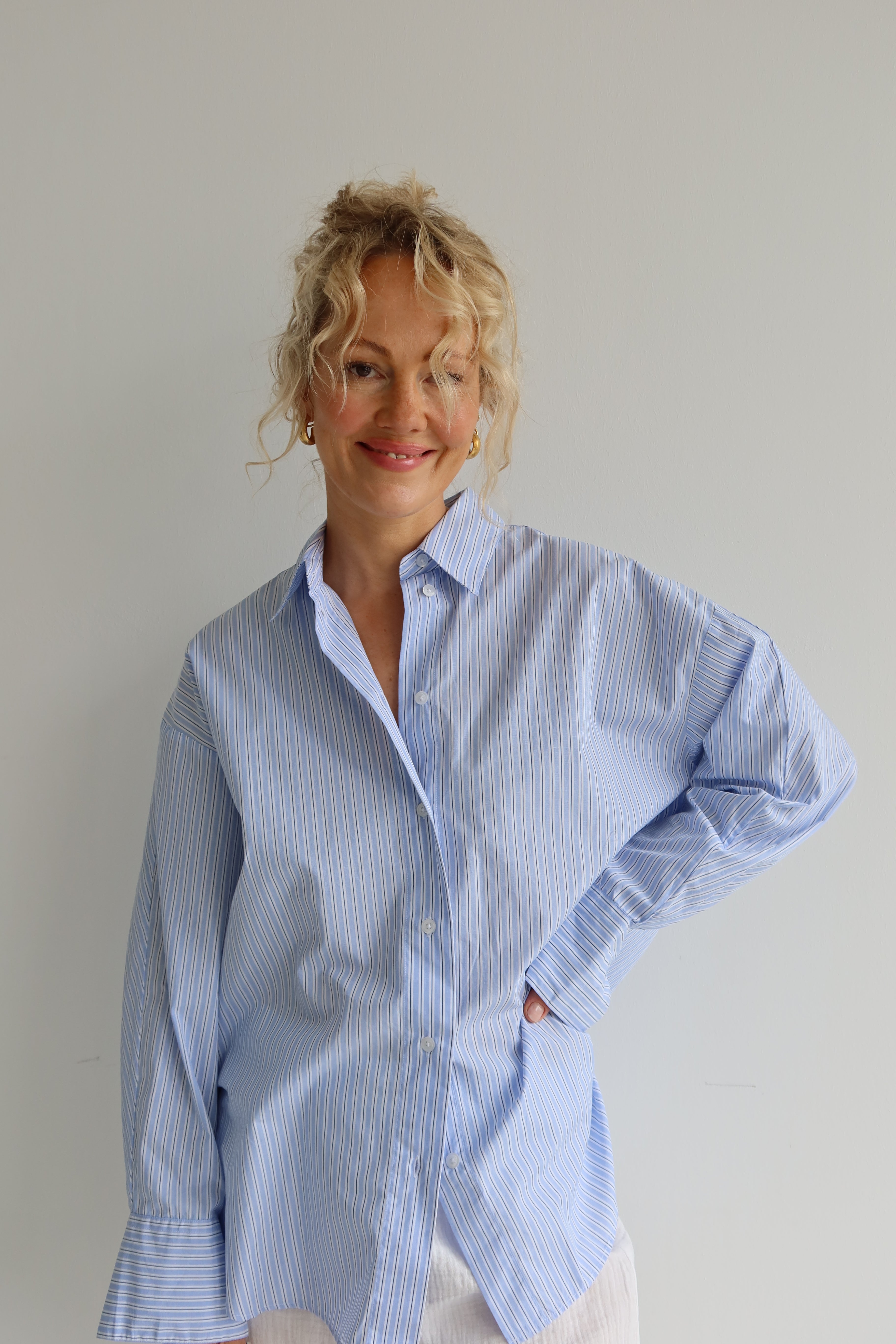 ELISA BLUE STRIPE BLOUSE