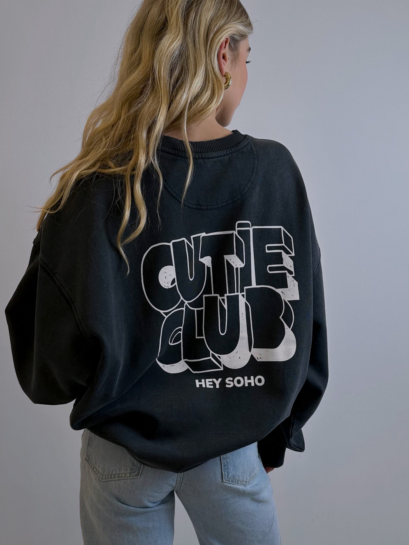 CUTIE CLUB Sweater