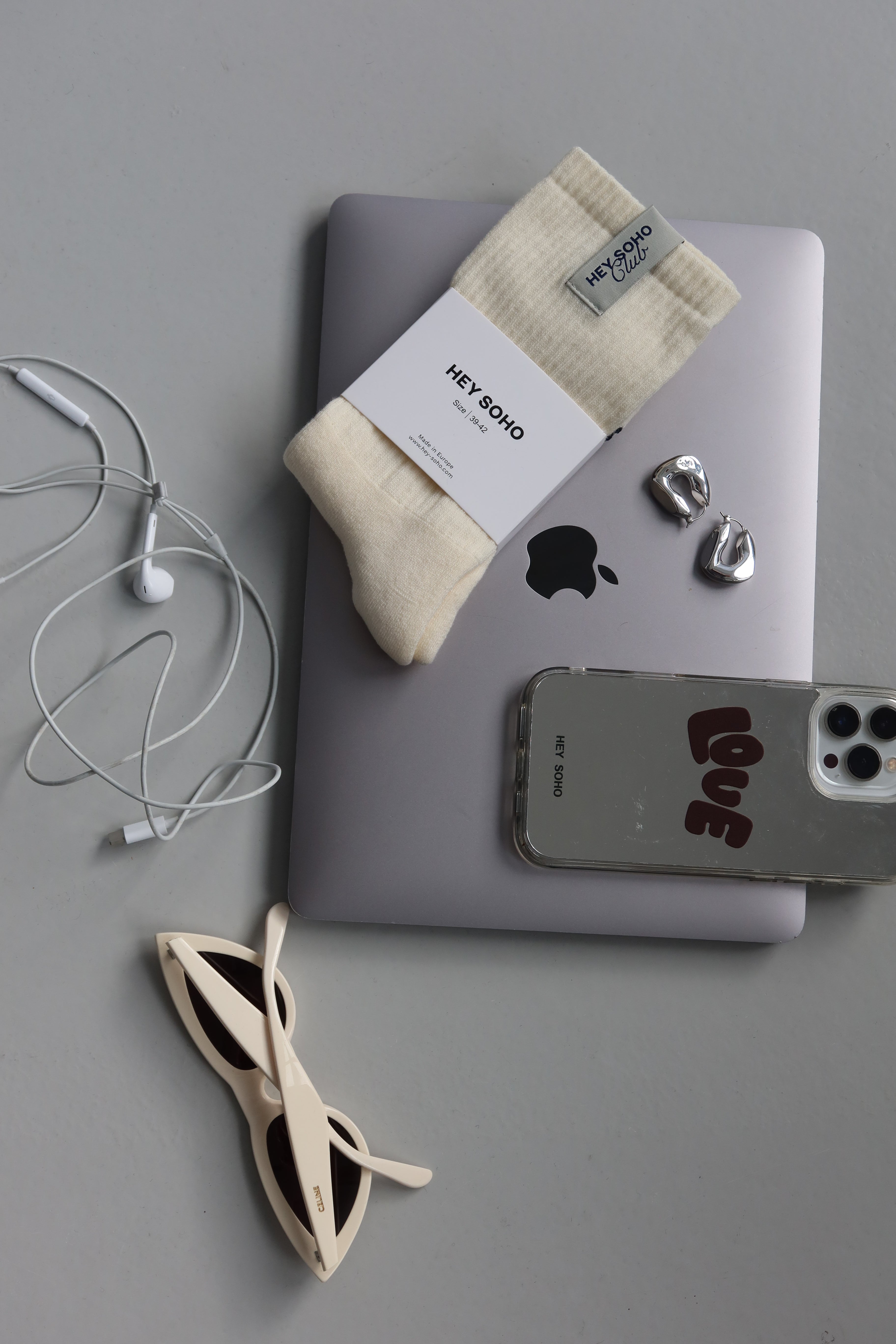 HEY SOHO LOVE Handyhülle braun