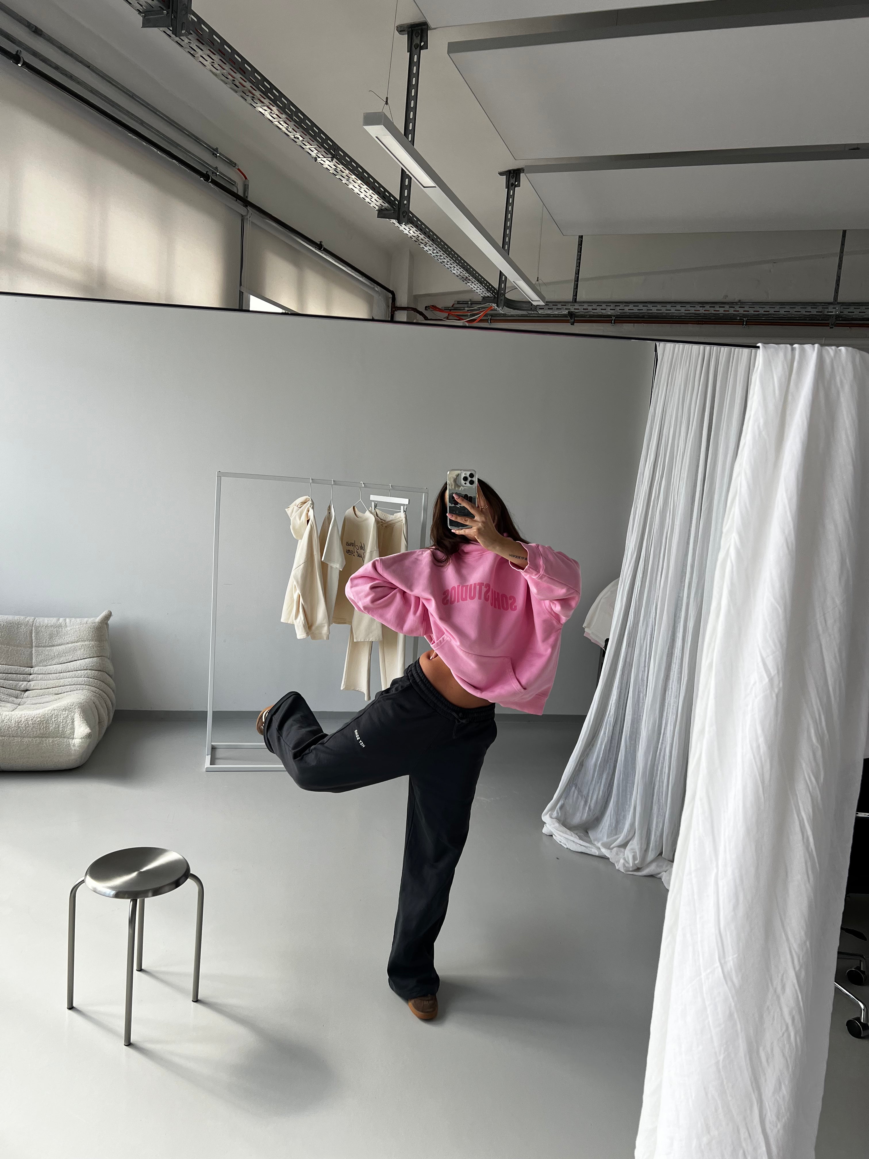 WIDE LEG Sweatpants washed black I offwhite