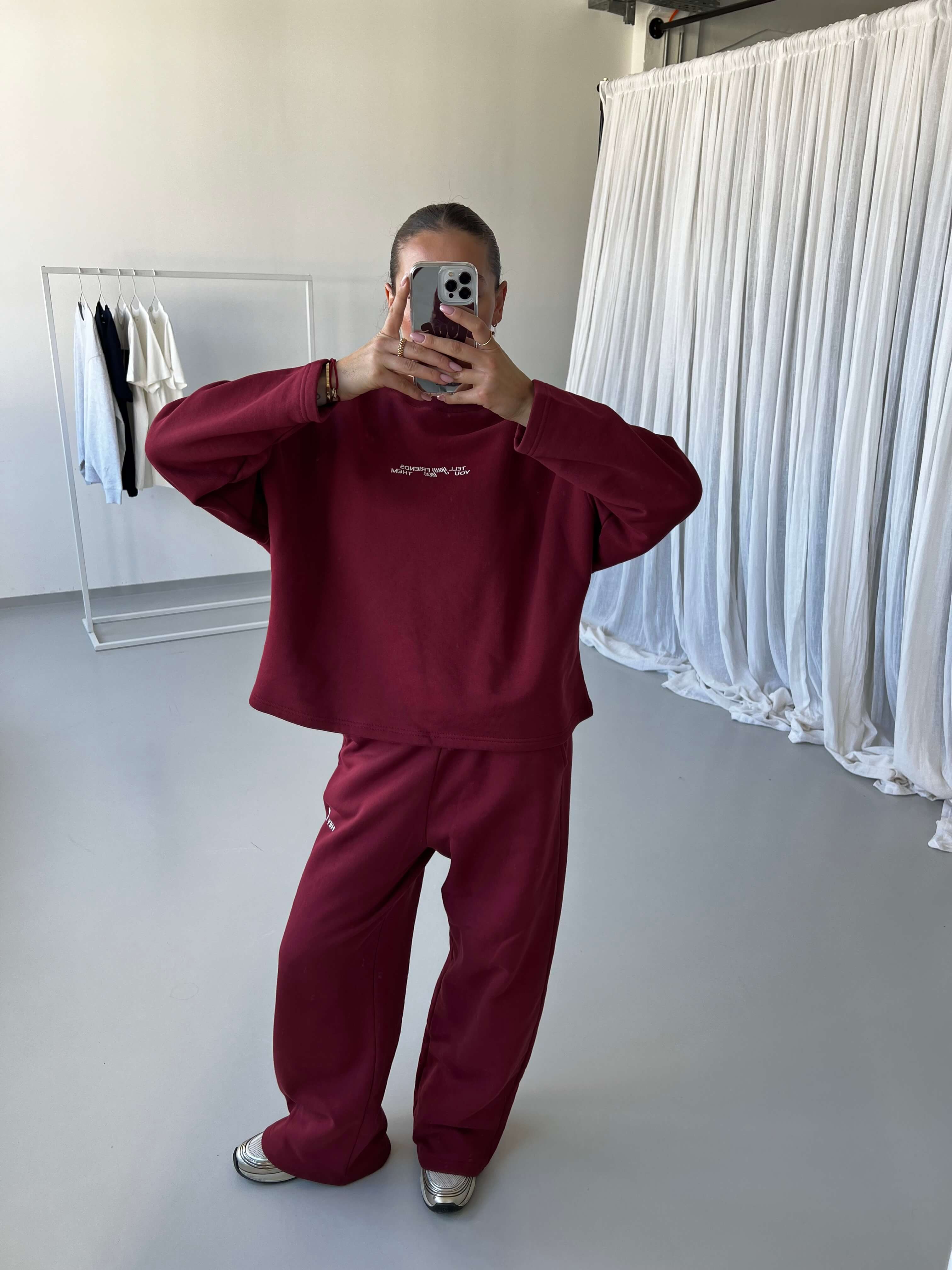 TELL YOUR FRIENDS Sweatshirt red wine I offwhite